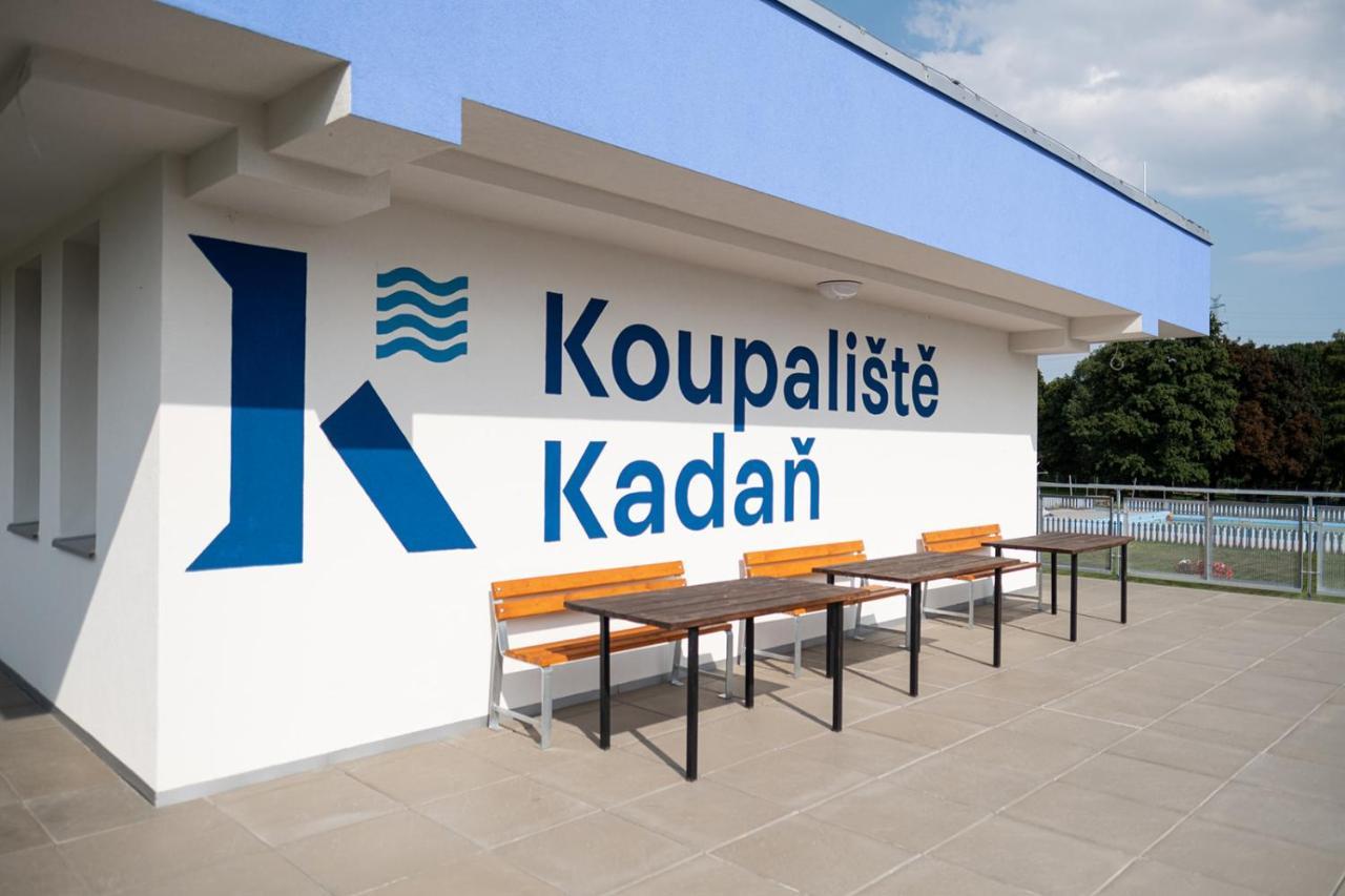 Ubytovna A Cykloubytovna Koupaliste Kadaň Esterno foto